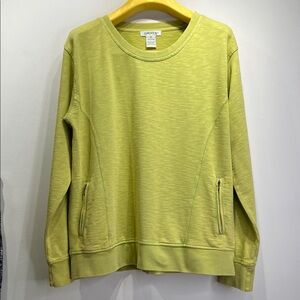Orvis Lime Green Pullover Sweatshirt with Zip Pockets size M 100% cotton